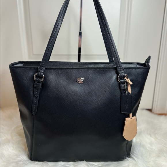 Coach Handbags - Coach Peyton Zip Top Saffiano Leather Tote Bag in EUC Black